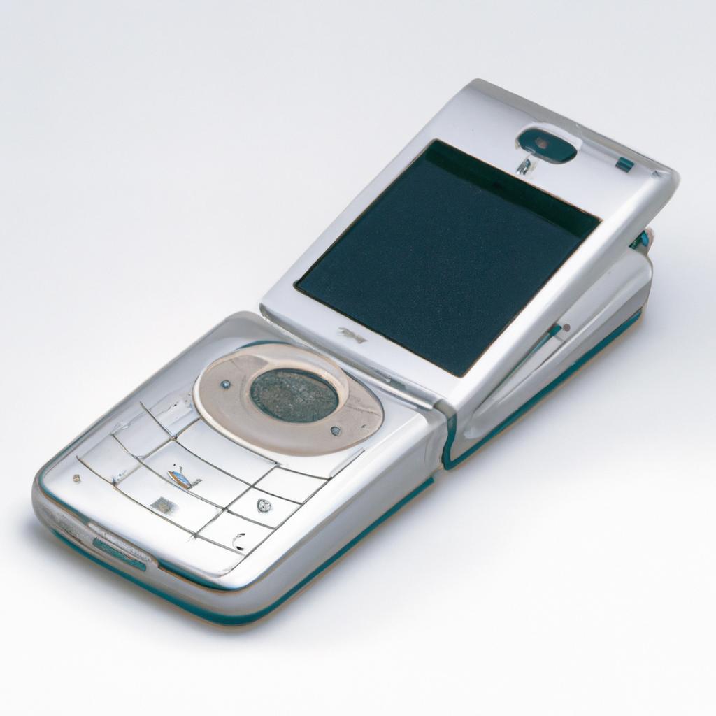 El Primer Teléfono Móvil Con Cámara Integrada Fue Lanzado Por J-Phone En Japón En 2000.