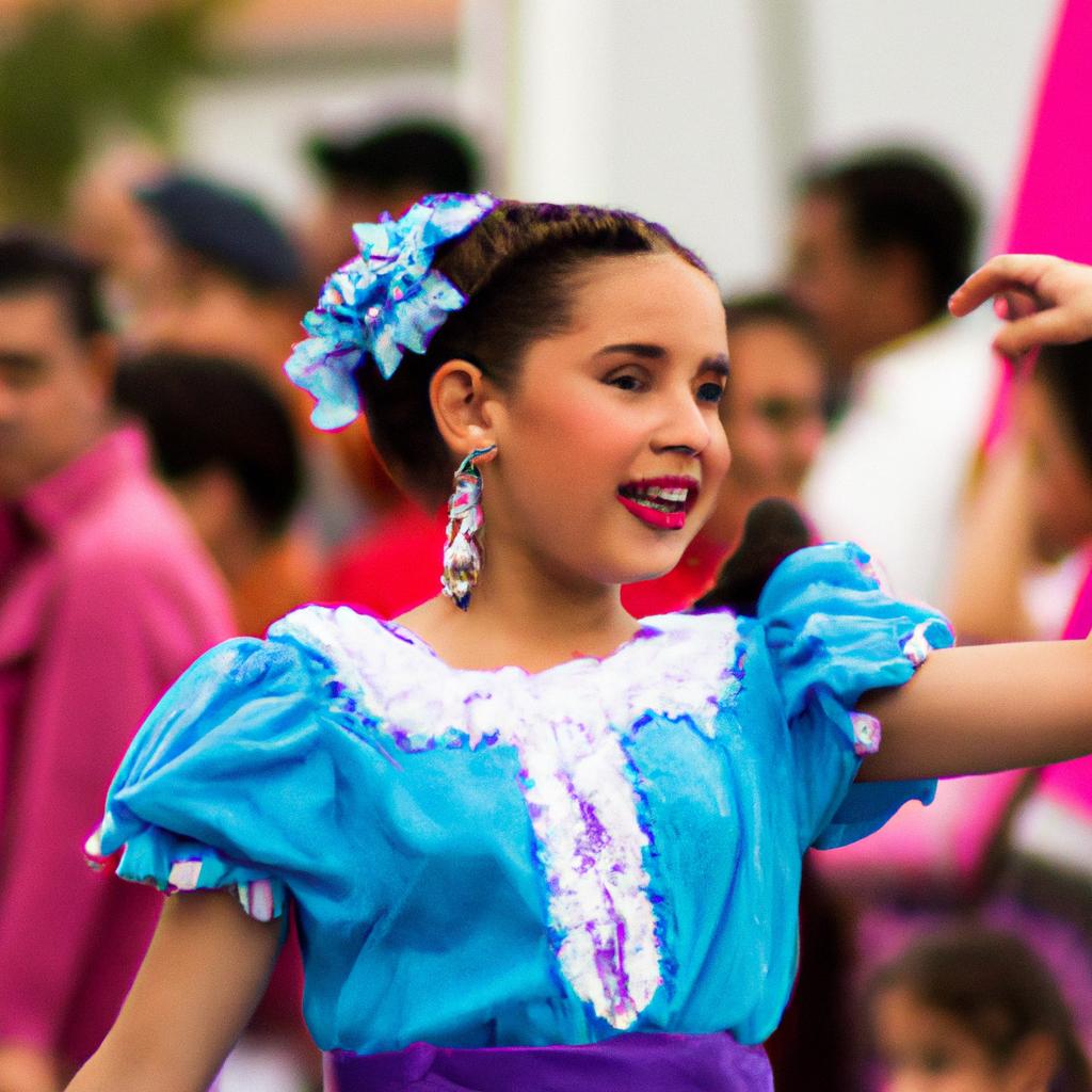 En Honduras, La Celebración Del Día De La Raza Celebra La Diversidad Cultural Del País Con Desfiles Y Bailes.