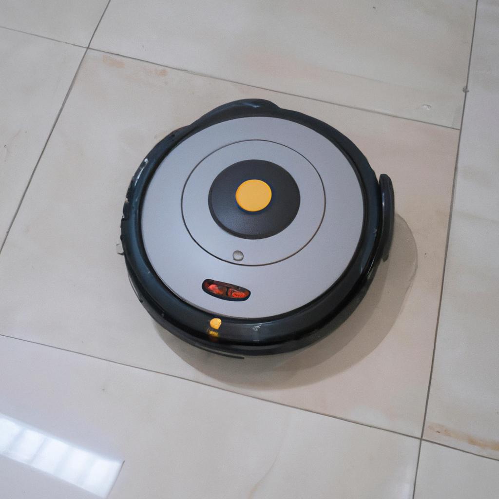 Los Robots De Limpieza Como El Roomba De IRobot Son Capaces De Aspirar Y Limpiar Automáticamente Los Pisos De Manera Eficiente.